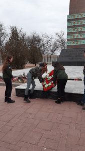 Возложение цветов 29 ноября 2019 года в Астрахани